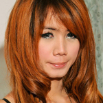 Sweet ladyboy with a pretty face!
